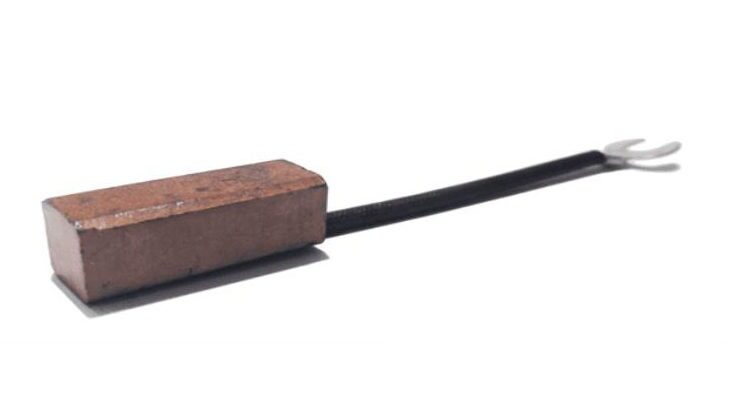 Escova de Carvão (32x12x12 mm) para Máquinas de Corte e Vinco Chinesas - Alta Durabilidade