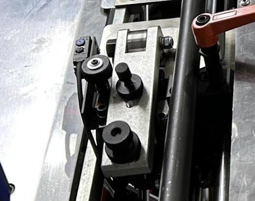 Corte e Vinco Automática AEM 800Q com destacador - Imagem 7