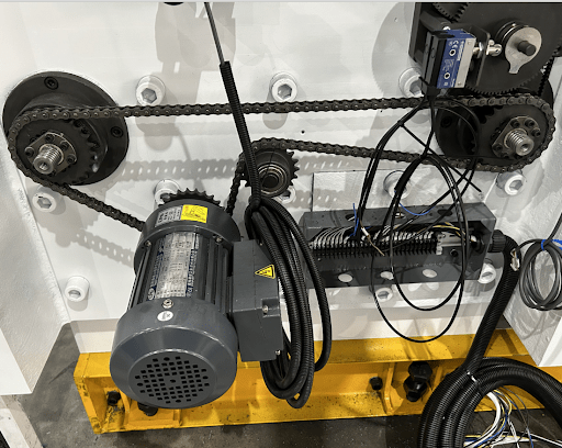 Corte e Vinco Automática AEMG-800T com Hot Stamp - Imagem 10