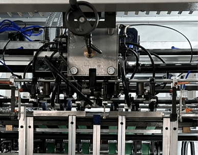 Corte e Vinco Automática AEMG-800T com Hot Stamp - Imagem 6