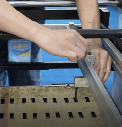 Corte e Vinco Automática AEM 1050Q com Destacador - Imagem 19
